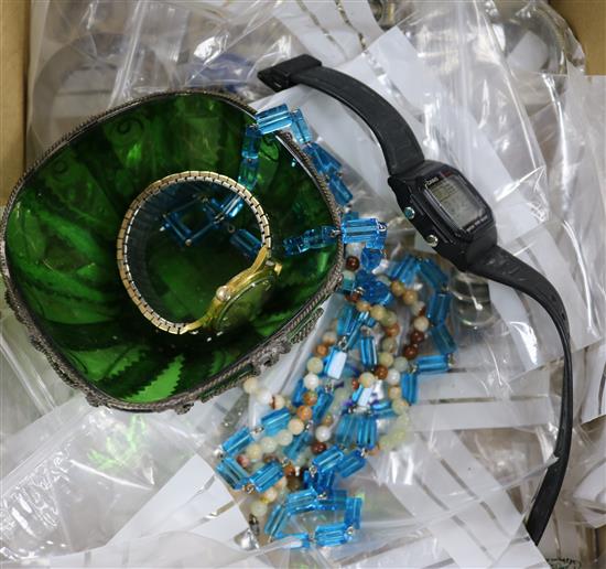 A quantity of silver and costume jewellery